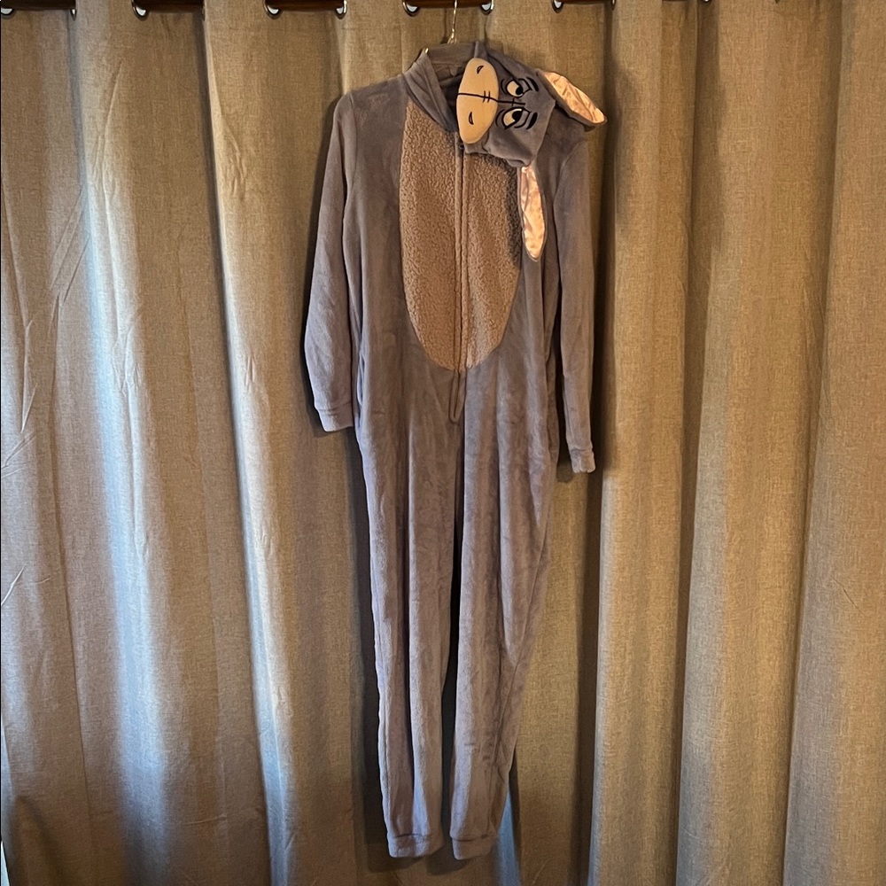 Disney Eeyore Sleepwear unisex size medium